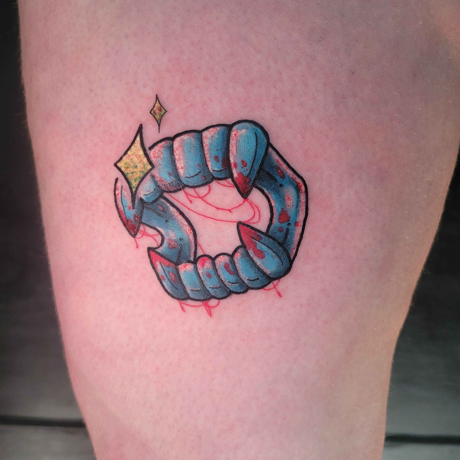 VAMPIRE FANGS tattoo — trad — by Kayleigh Chaos, tattoo artist in Perth, Scotland